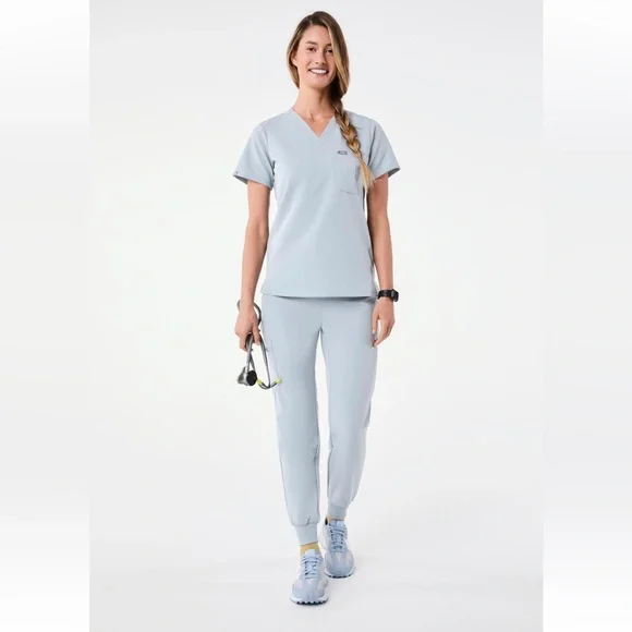 Figs Dusty Blue Catarina Scrub Top - Picture 3 of 9